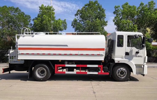 15����ˮ܇(ch��)��(b��o)�r(ji��)_�|�L(f��ng)�\��12��|15���G����ˮ܇(ch��)�S�҃r(ji��)��3