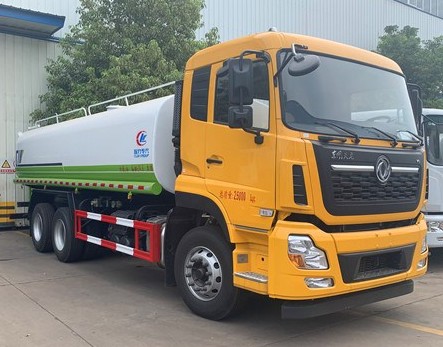 20����ˮ܇�����X(qi��n)һ�v_20����(gu��)���|�L(f��ng)����KL���p��G����ˮ܇�r(ji��)��