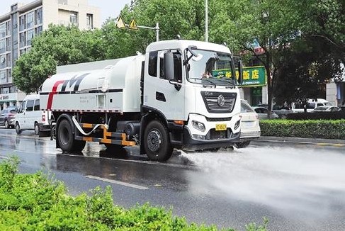 <b>����Դ��ˮ܇��m(x��)��·Ͷ��ʹ�ü�����Դ늄Ӟ�ˮ܇��Ҋ���}</b>