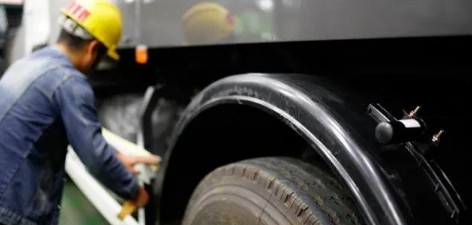 程力灑水車(chē)圖片 程力灑水車(chē)圖片